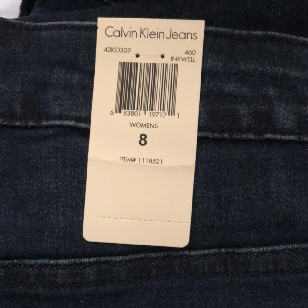 Calvin Klein Jeans Ladies' Slim Boyfriend Jean - Picture 6 of 6